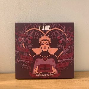 Disney Villains 9 eyeshadow palette “Anti V Day”